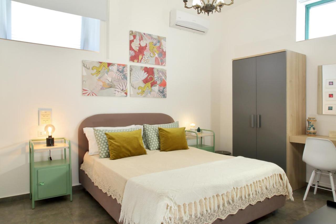 B&B Ronco Zaffarana Caltagirone Bagian luar foto